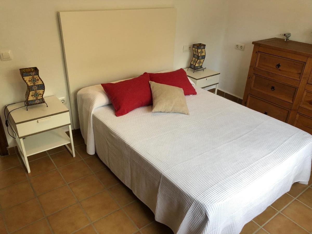 Apartamentos Cala Isabel Zahora Exteriér fotografie