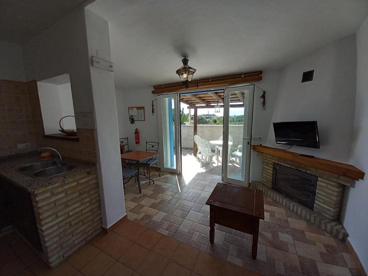 Apartamentos Cala Isabel Zahora Exteriér fotografie