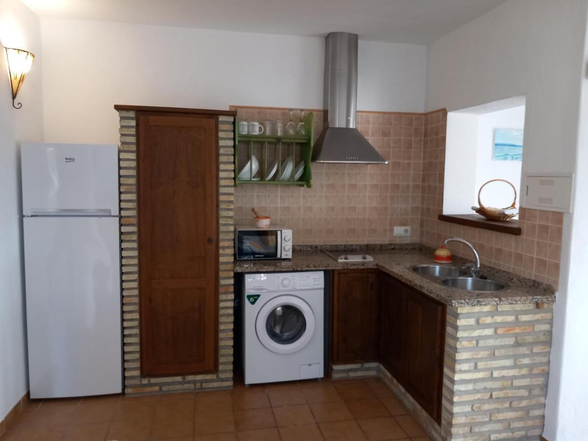 Apartamentos Cala Isabel Zahora Exteriér fotografie